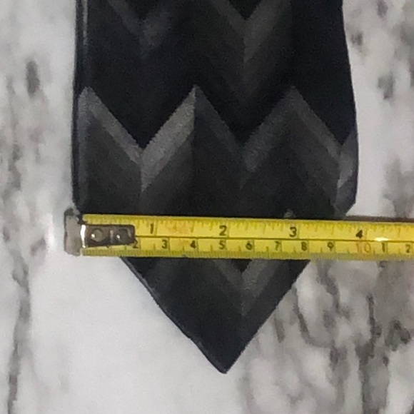 Milano Silk Tie by Antonio Vessi - Picture 4 of 4